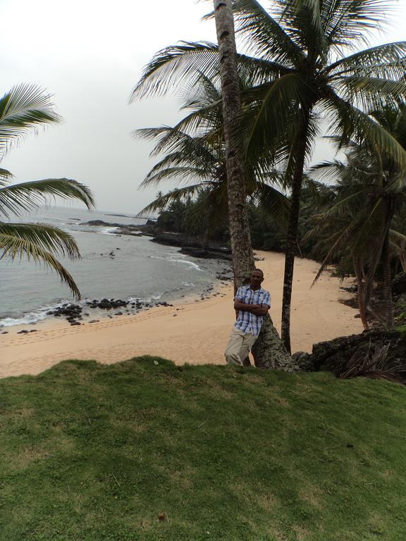 Jardim Botanico Me-Zochi Hotel Sao Tome Bagian luar foto
